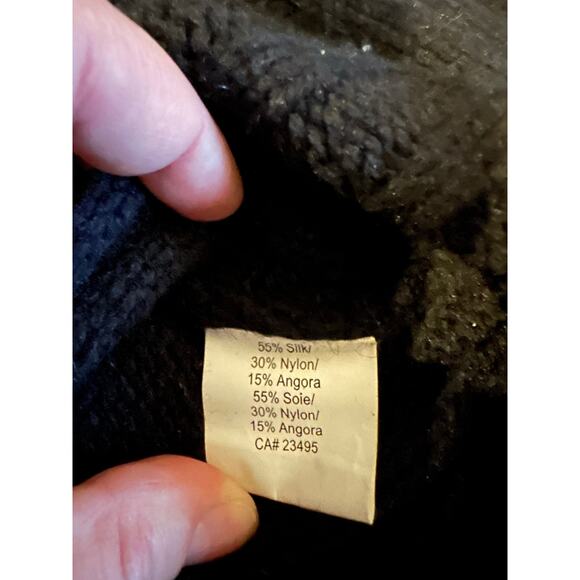 VTG Icelandic Design Black Silk Angora Cable Knit Turtleneck Sweater – Size M - Picture 5 of 6